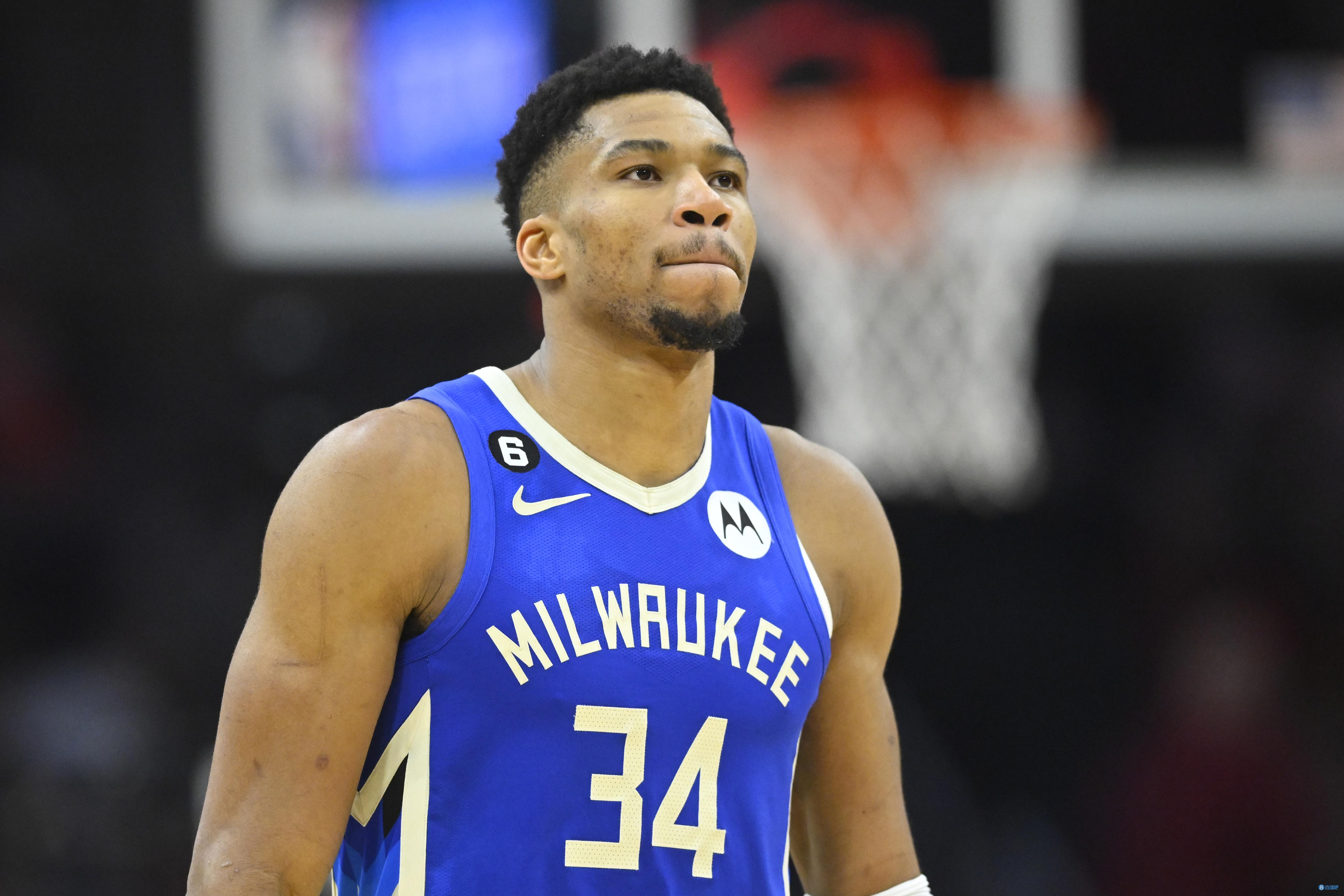 他不是盲目 他不是盲目